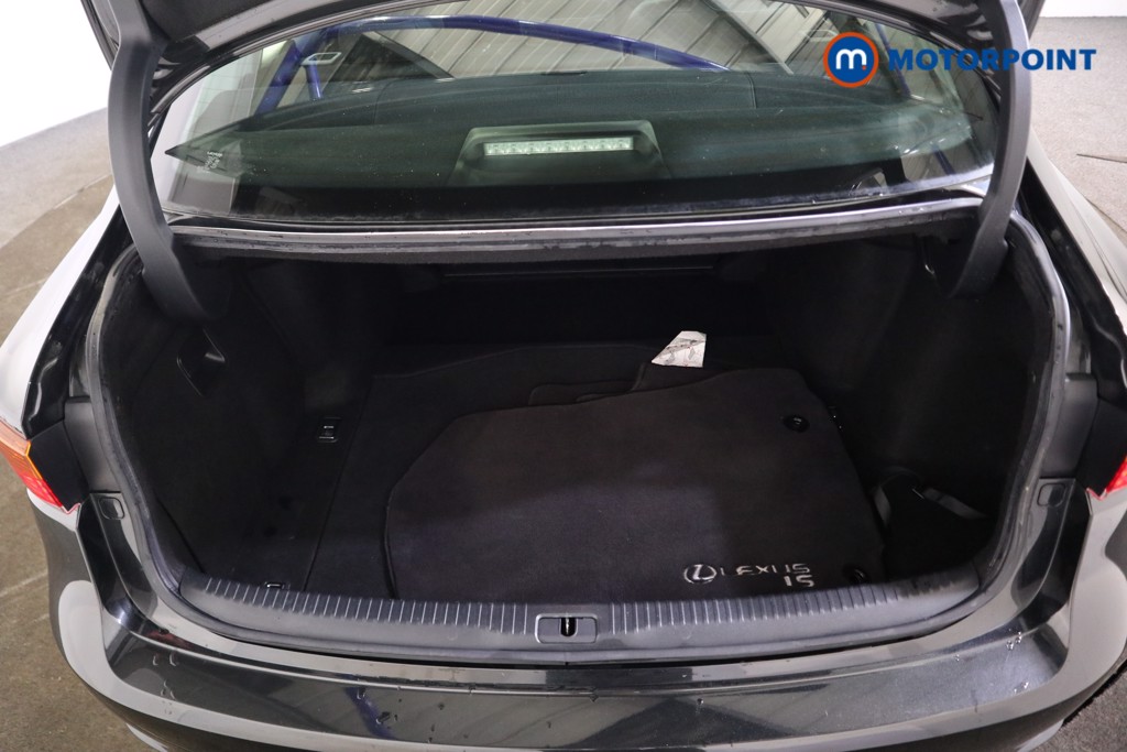 Lexus IS Advance Automatic Petrol-Electric Hybrid Saloon - Stock Number (1610658) - 18th supplementary image