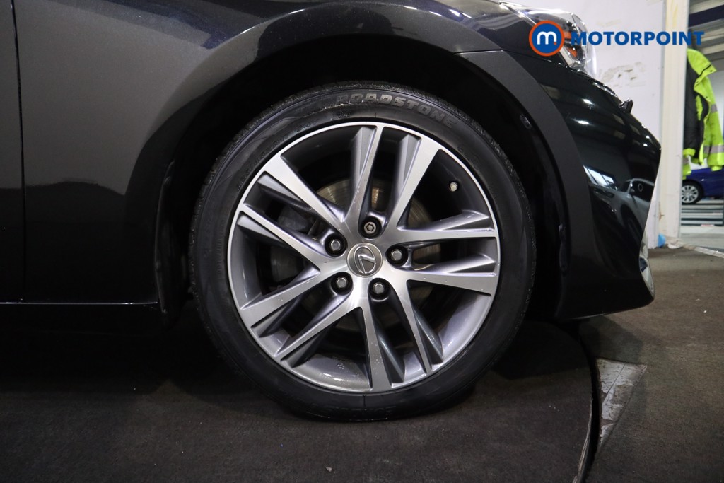 Lexus IS Advance Automatic Petrol-Electric Hybrid Saloon - Stock Number (1610658) - 20th supplementary image