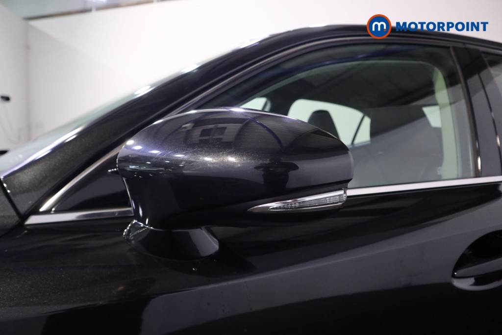 Lexus IS Advance Automatic Petrol-Electric Hybrid Saloon - Stock Number (1610658) - 29th supplementary image