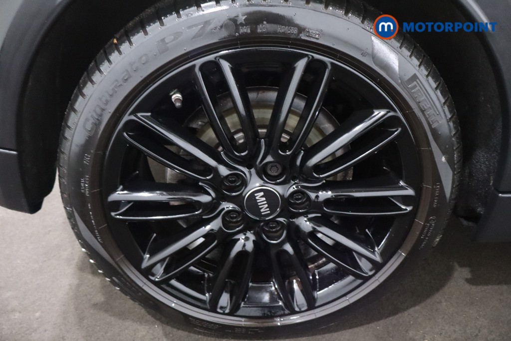 Mini Hatchback Cooper S Exclusive Automatic Petrol Hatchback - Stock Number (1610970) - 9th supplementary image