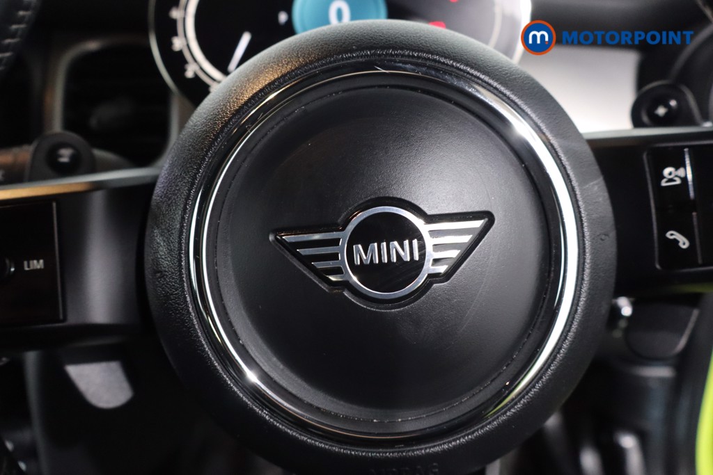 Mini Hatchback Cooper S Exclusive Automatic Petrol Hatchback - Stock Number (1610970) - 13th supplementary image