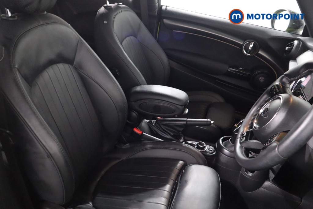 Mini Hatchback Cooper S Exclusive Automatic Petrol Hatchback - Stock Number (1610970) - 22nd supplementary image