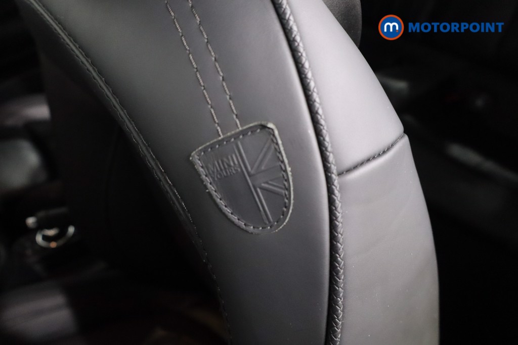 Mini Hatchback Cooper S Exclusive Automatic Petrol Hatchback - Stock Number (1610970) - 28th supplementary image