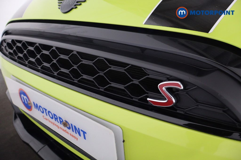 Mini Hatchback Cooper S Exclusive Automatic Petrol Hatchback - Stock Number (1610970) - 32nd supplementary image