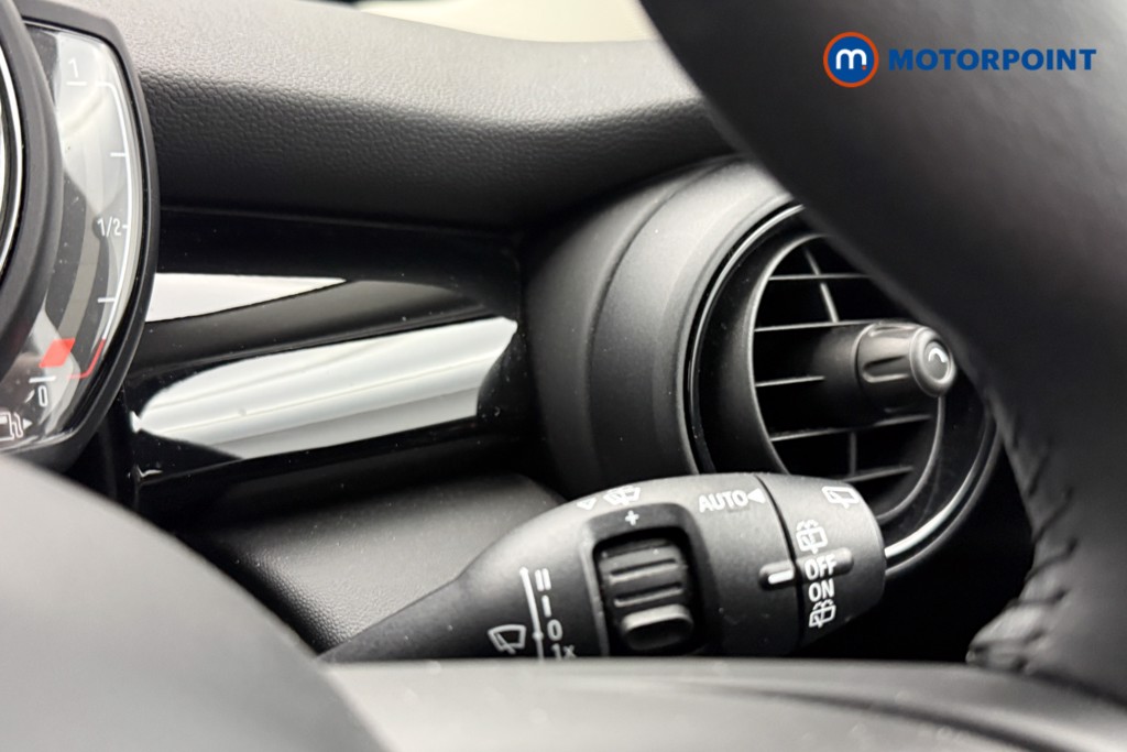 Mini Hatchback Cooper S Manual Petrol Hatchback - Stock Number (1611054) - 10th supplementary image