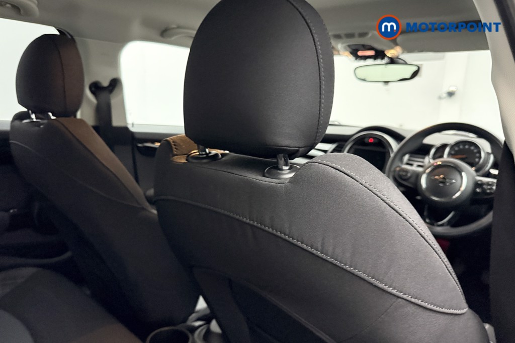 Mini Hatchback Cooper S Manual Petrol Hatchback - Stock Number (1611054) - 16th supplementary image