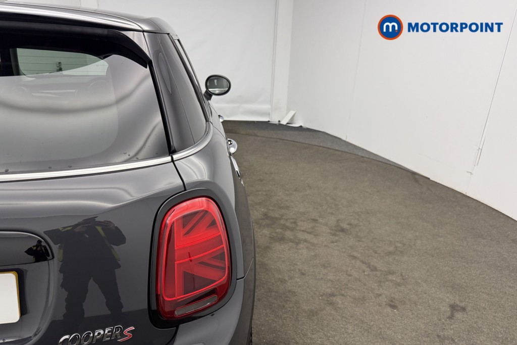 Mini Hatchback Cooper S Manual Petrol Hatchback - Stock Number (1611054) - 20th supplementary image