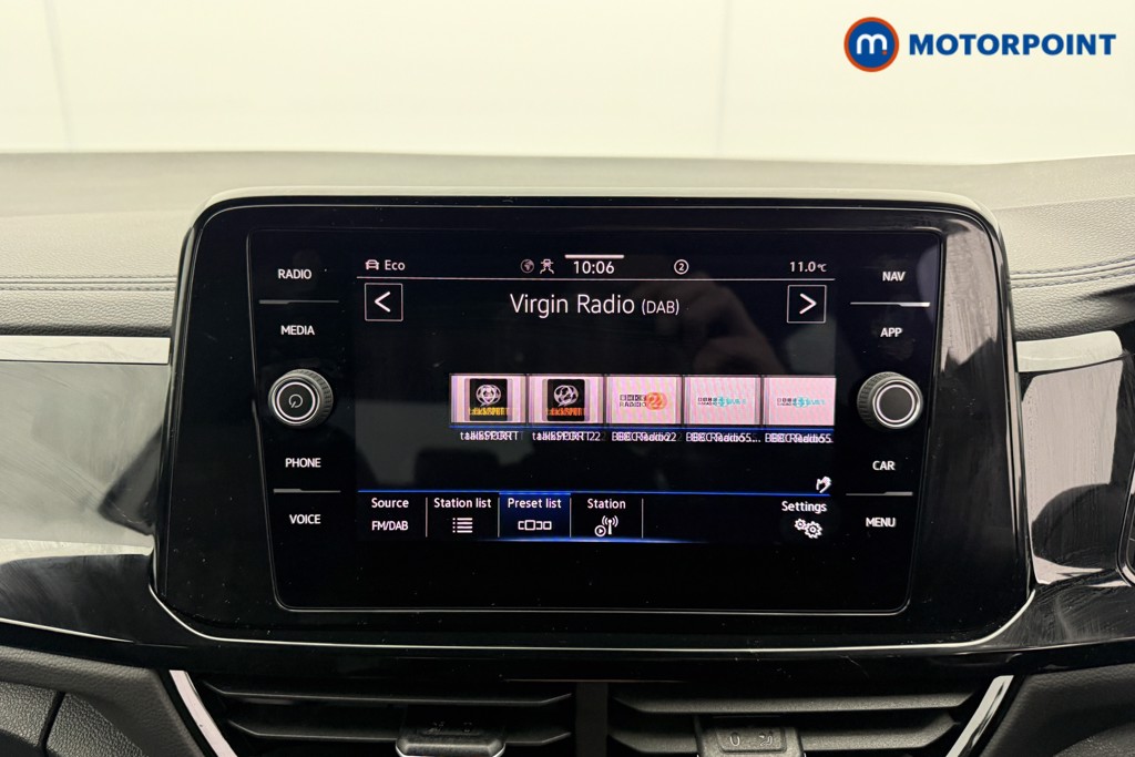 Volkswagen T-Roc Black Edition Automatic Petrol SUV - Stock Number (1611160) - 6th supplementary image