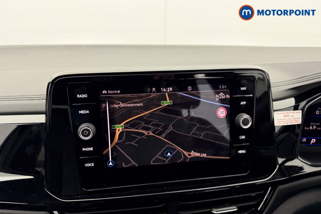 Volkswagen T-Roc Black Edition Automatic Petrol SUV - Stock Number (1611161) - 2nd supplementary image