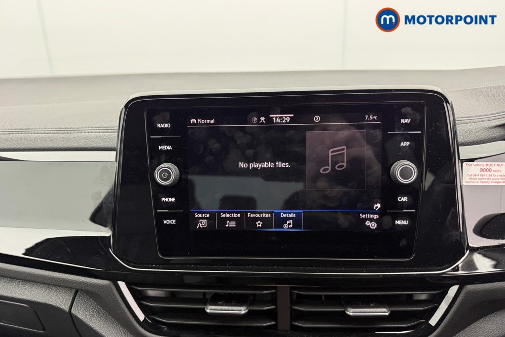 Volkswagen T-Roc Black Edition Automatic Petrol SUV - Stock Number (1611161) - 7th supplementary image