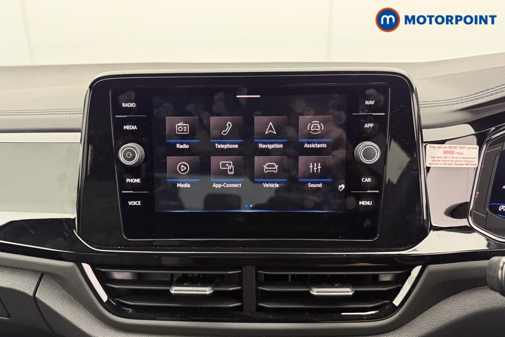 Volkswagen T-Roc Black Edition Automatic Petrol SUV - Stock Number (1611161) - 10th supplementary image