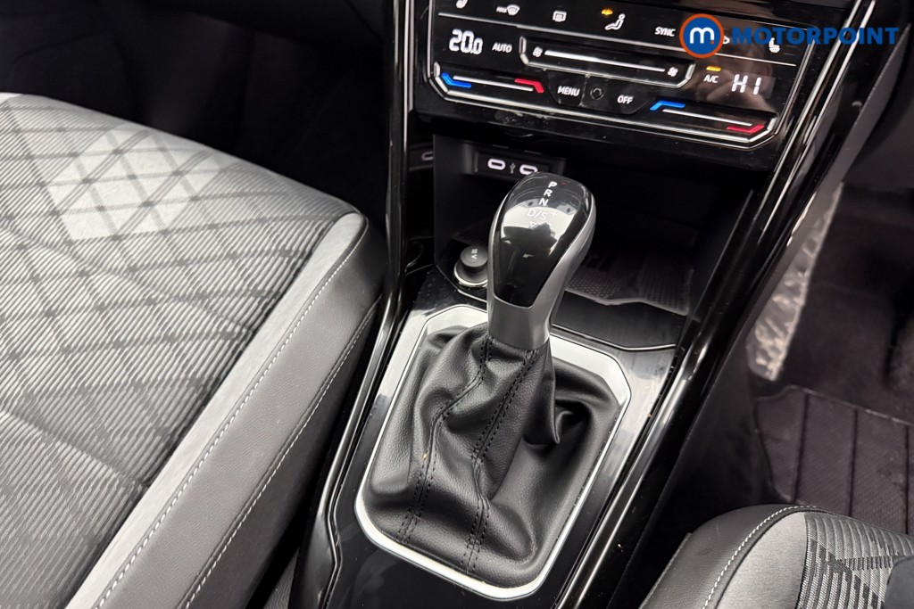 Volkswagen T-Roc Black Edition Automatic Petrol SUV - Stock Number (1611161) - 12th supplementary image