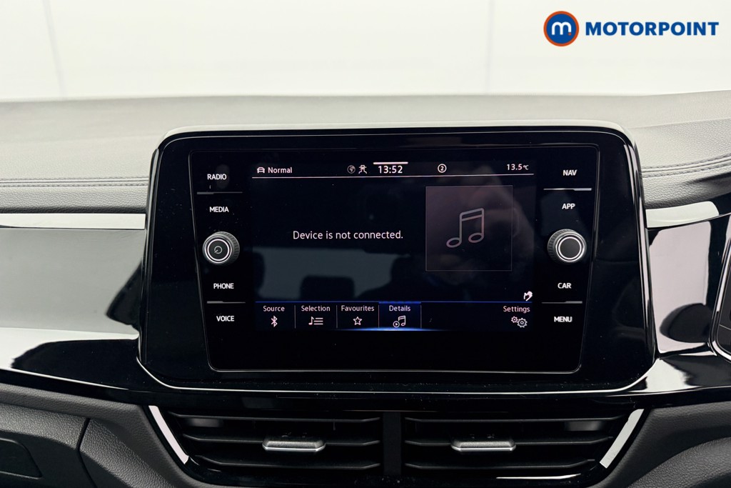 Volkswagen T-Roc Black Edition Automatic Petrol SUV - Stock Number (1611213) - 9th supplementary image