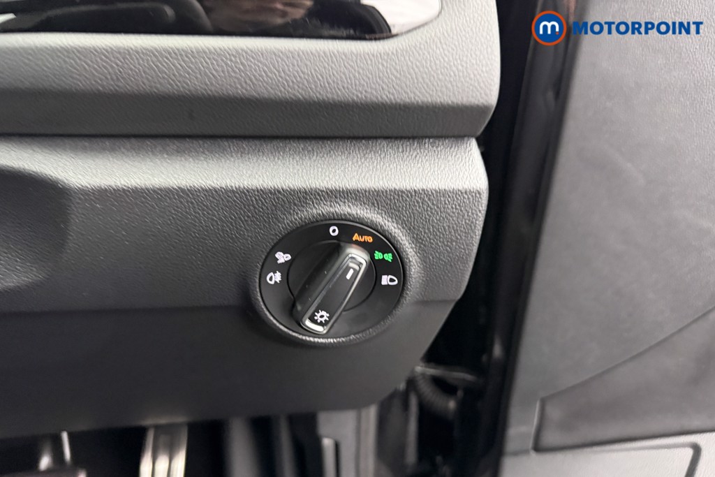 Volkswagen T-Roc Black Edition Automatic Petrol SUV - Stock Number (1611213) - 18th supplementary image