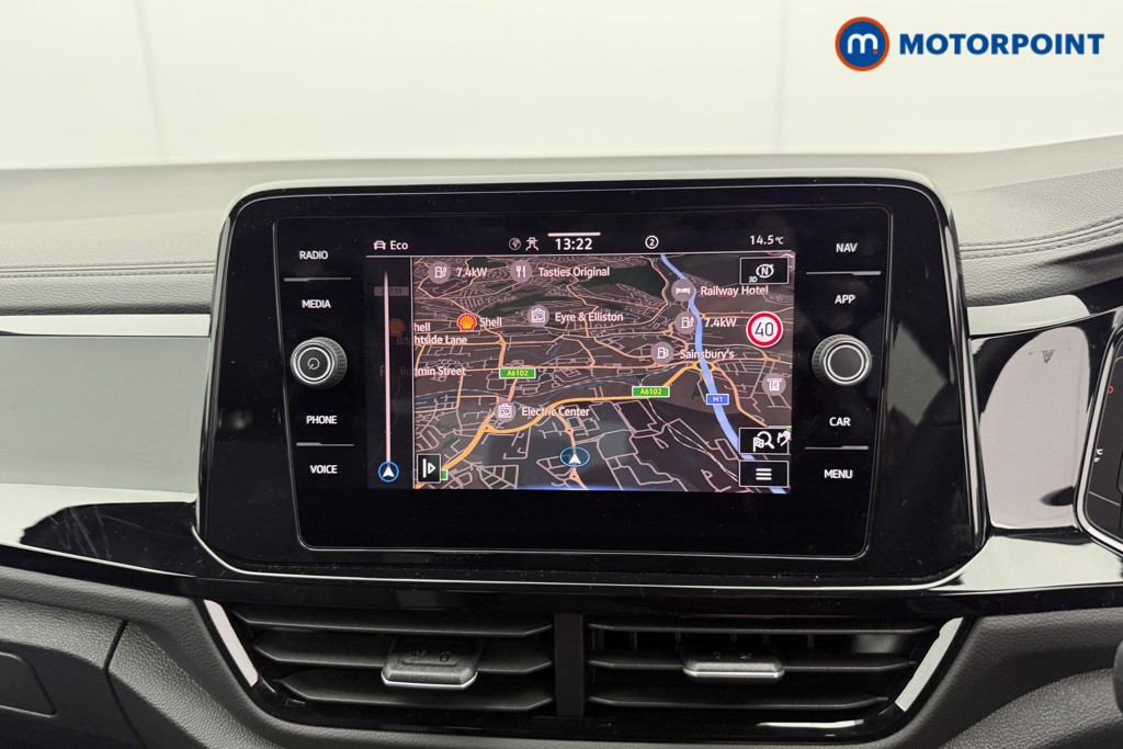 Volkswagen T-Roc Black Edition Automatic Petrol SUV - Stock Number (1611215) - 9th supplementary image