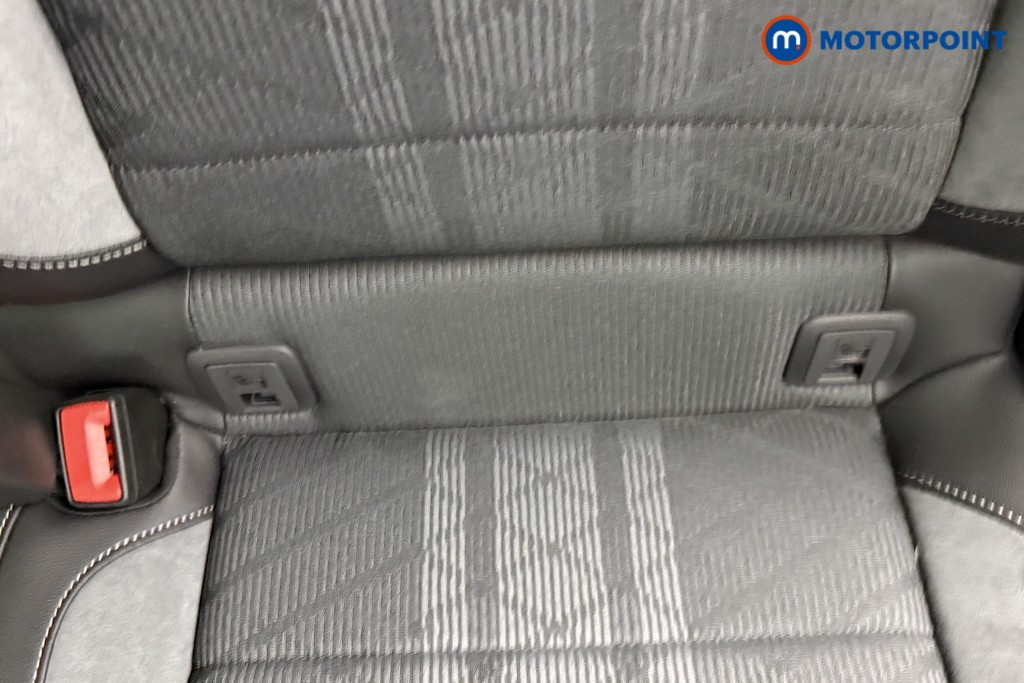 Volkswagen T-Roc Black Edition Automatic Petrol SUV - Stock Number (1611216) - 25th supplementary image