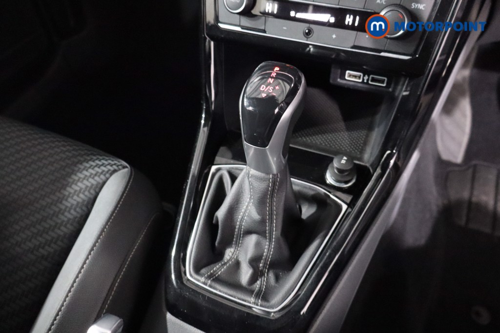 Volkswagen T-Cross R-Line Automatic Petrol SUV - Stock Number (1611353) - 22nd supplementary image