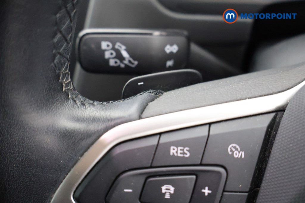 Volkswagen Tiguan Active Automatic Petrol SUV - Stock Number (1611362) - 8th supplementary image