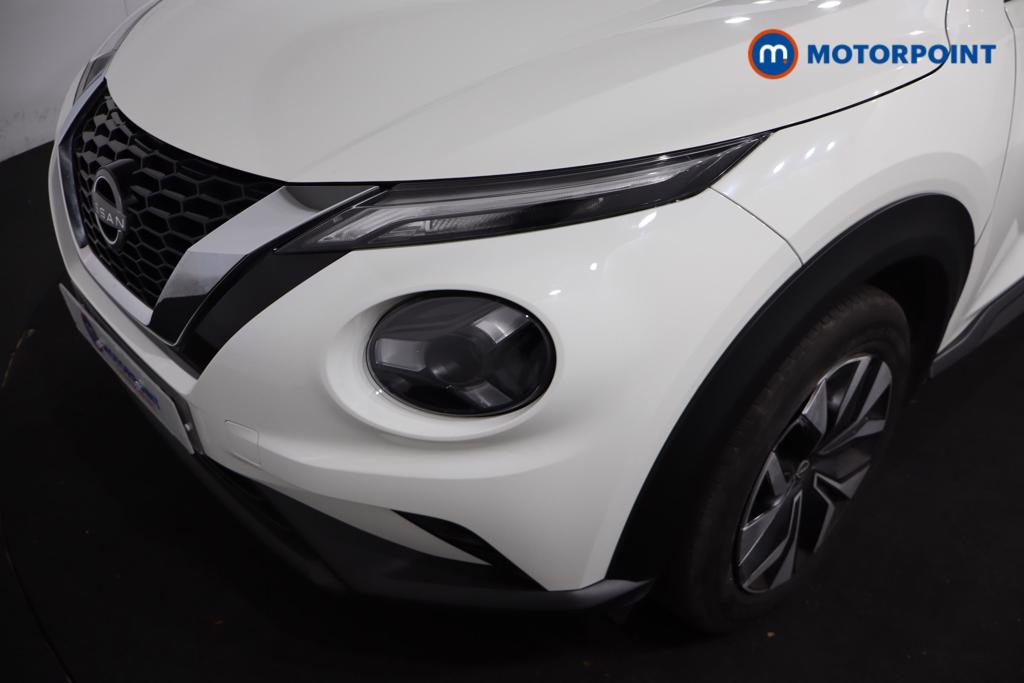 Nissan Juke Acenta Premium Manual Petrol SUV - Stock Number (1611367) - 17th supplementary image