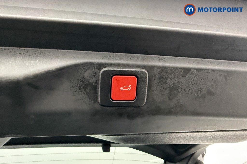 Peugeot 3008 GT Automatic Petrol SUV - Stock Number (1611383) - 22nd supplementary image