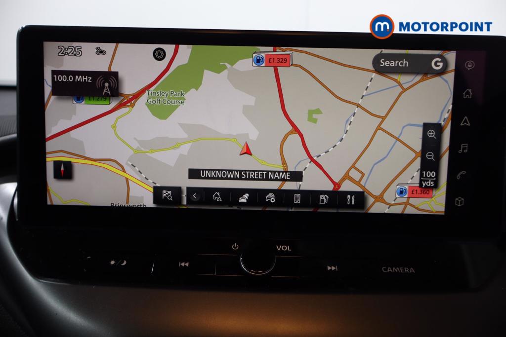 Nissan Juke N-Connecta Automatic Petrol SUV - Stock Number (1611385) - 2nd supplementary image