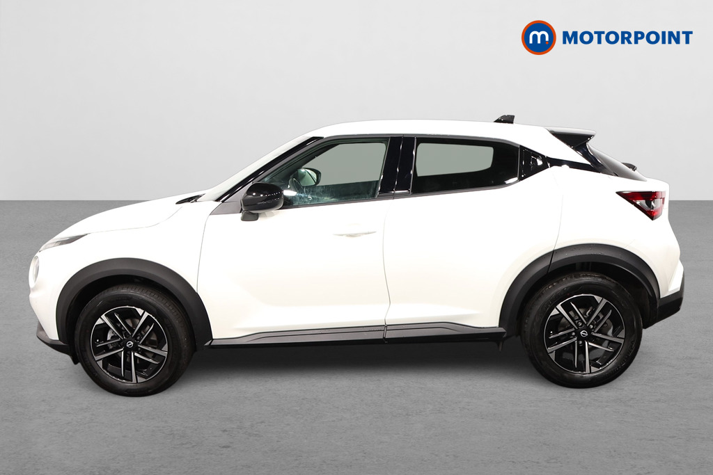 Nissan Juke N-Connecta Automatic Petrol SUV - Stock Number (1611385) - Passenger side