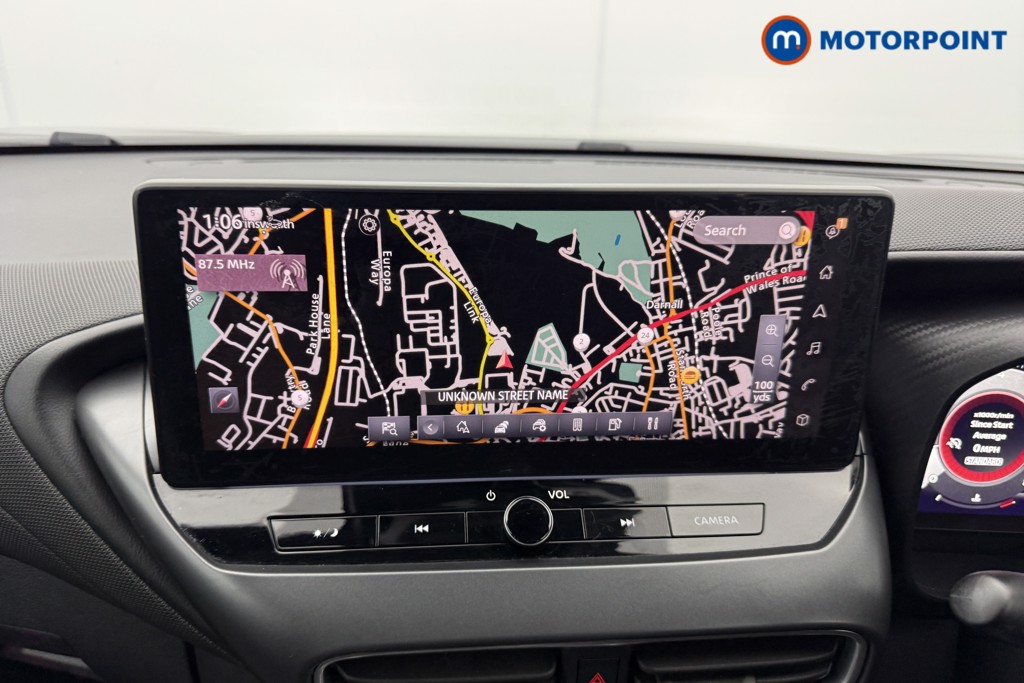 Nissan Juke N-Connecta Automatic Petrol SUV - Stock Number (1611399) - 2nd supplementary image