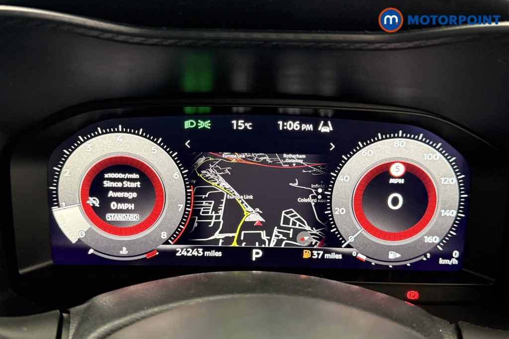 Nissan Juke N-Connecta Automatic Petrol SUV - Stock Number (1611399) - 5th supplementary image