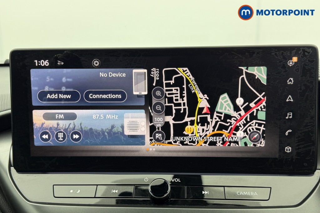 Nissan Juke N-Connecta Automatic Petrol SUV - Stock Number (1611399) - 9th supplementary image
