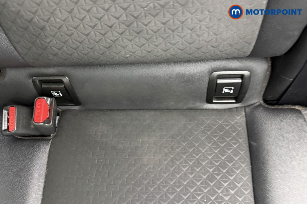 Nissan Juke N-Connecta Automatic Petrol SUV - Stock Number (1611399) - 23rd supplementary image