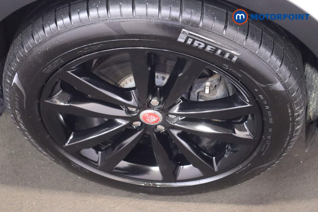 Jaguar E-Pace Sport Automatic Petrol Plug-In Hybrid SUV - Stock Number (1611441) - 11th supplementary image