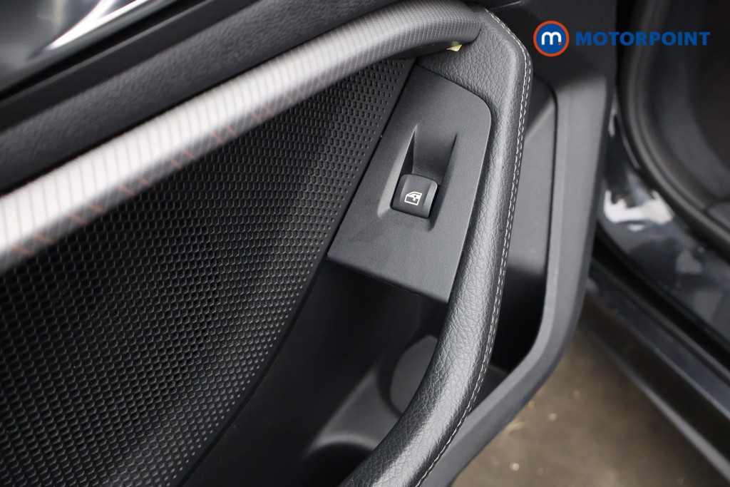 BMW 1 Series M Sport Automatic Petrol Hatchback - Stock Number (1611798) - 36th supplementary image