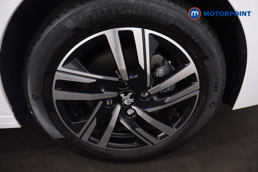 Peugeot 208 Allure Premium -Plus Manual Petrol Hatchback - Stock Number (1602648) - 10th supplementary image