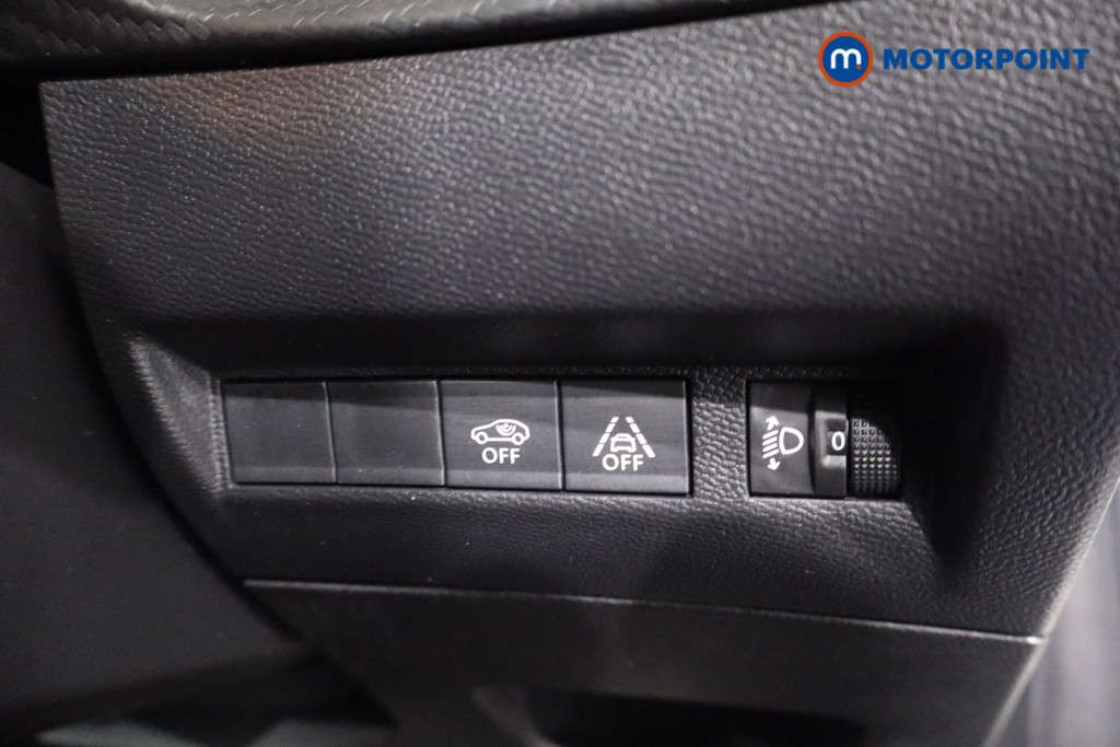 Peugeot 208 Allure Premium -Plus Manual Petrol Hatchback - Stock Number (1602648) - 17th supplementary image