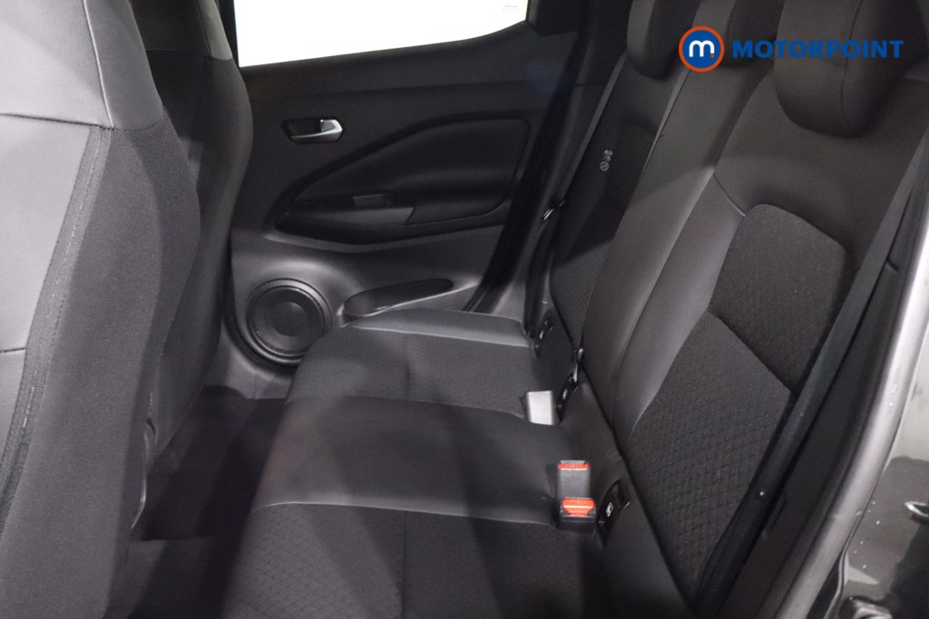 Nissan Juke N-Connecta Automatic Petrol-Electric Hybrid SUV - Stock Number (1607738) - 5th supplementary image