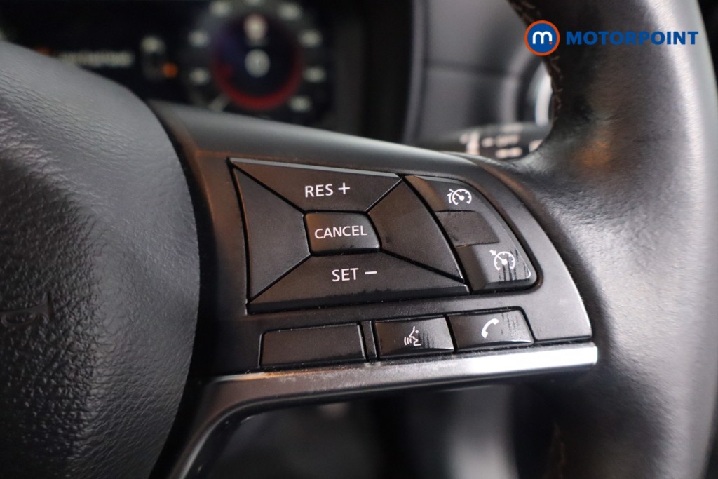 Nissan Juke N-Connecta Automatic Petrol-Electric Hybrid SUV - Stock Number (1607738) - 8th supplementary image