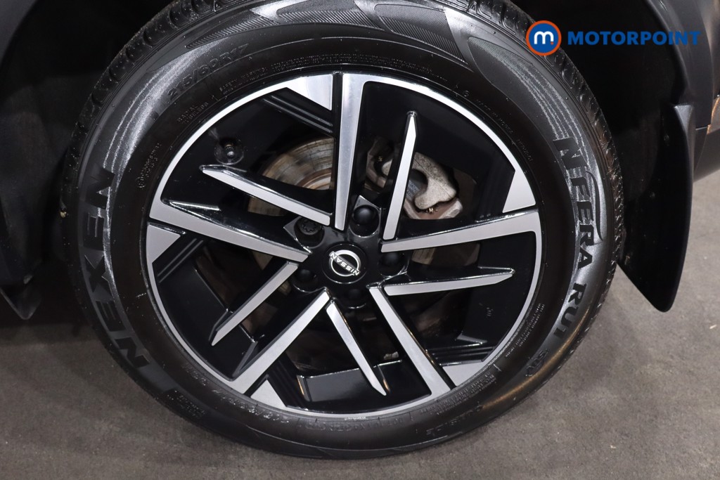 Nissan Juke N-Connecta Automatic Petrol-Electric Hybrid SUV - Stock Number (1607738) - 12th supplementary image