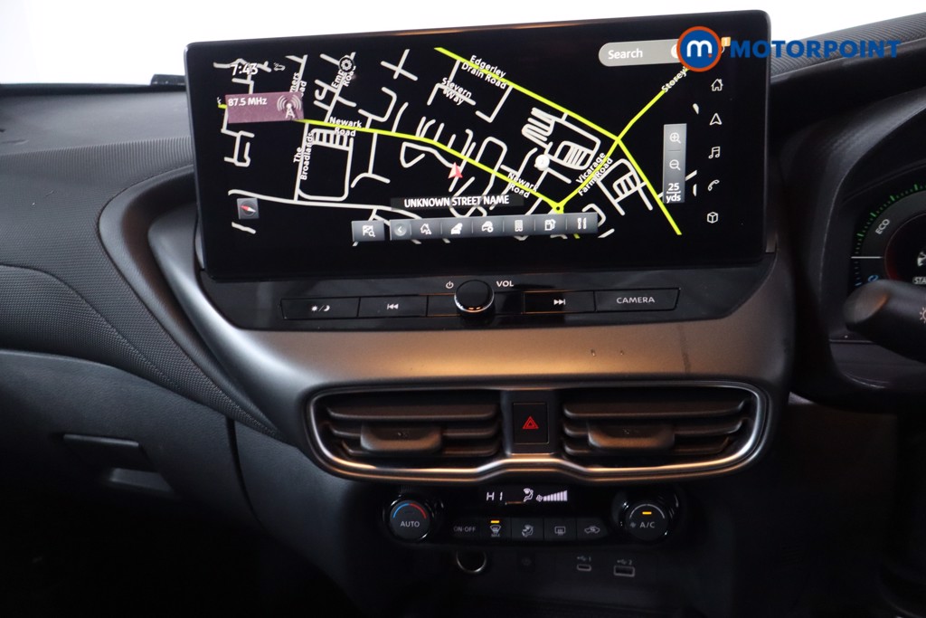 Nissan Juke N-Connecta Automatic Petrol-Electric Hybrid SUV - Stock Number (1607738) - 17th supplementary image