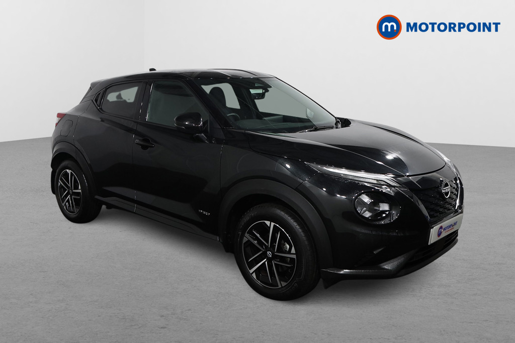 Nissan Juke N-Connecta Automatic Petrol-Electric Hybrid SUV - Stock Number (1607738) - Drivers side front corner