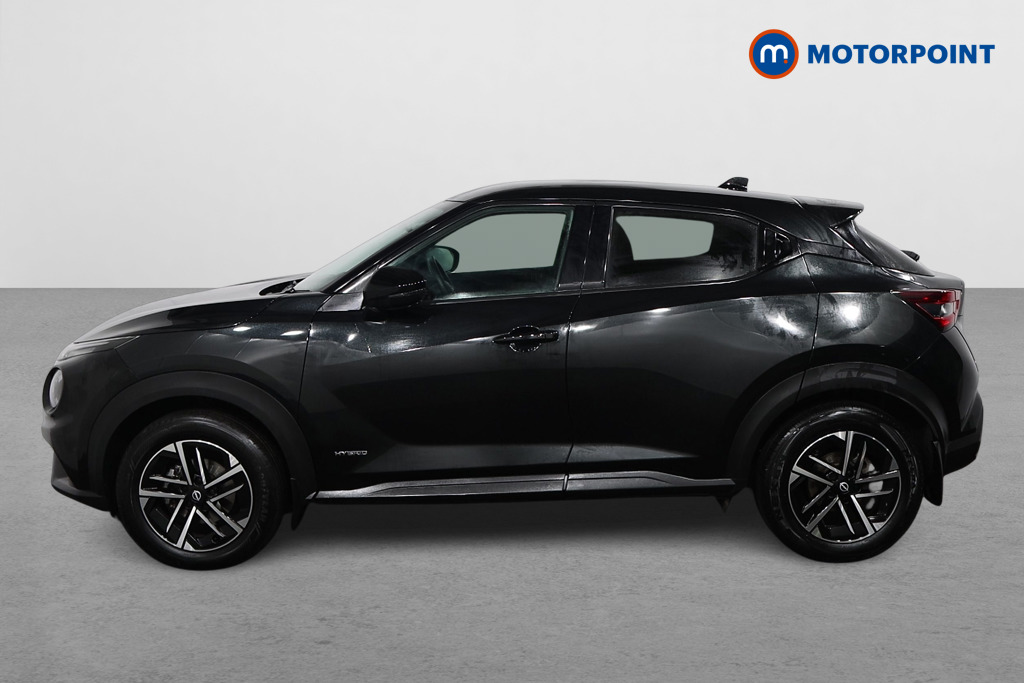 Nissan Juke N-Connecta Automatic Petrol-Electric Hybrid SUV - Stock Number (1607738) - Passenger side