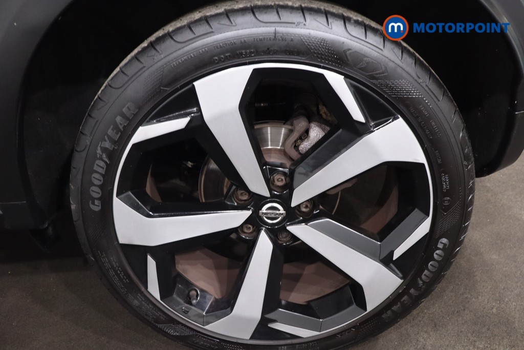 Nissan Juke Tekna Automatic Petrol SUV - Stock Number (1610032) - 12th supplementary image