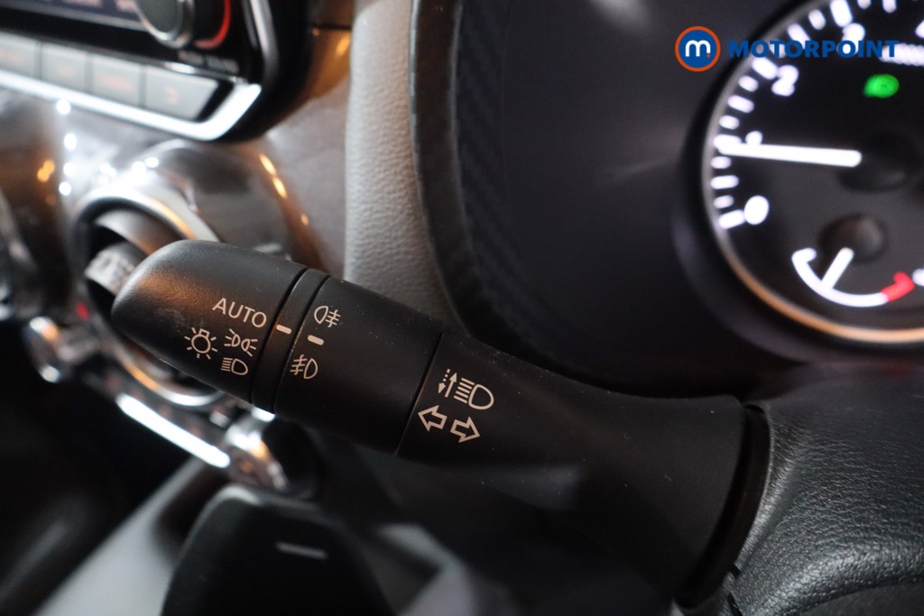 Nissan Juke Tekna Automatic Petrol SUV - Stock Number (1610032) - 14th supplementary image