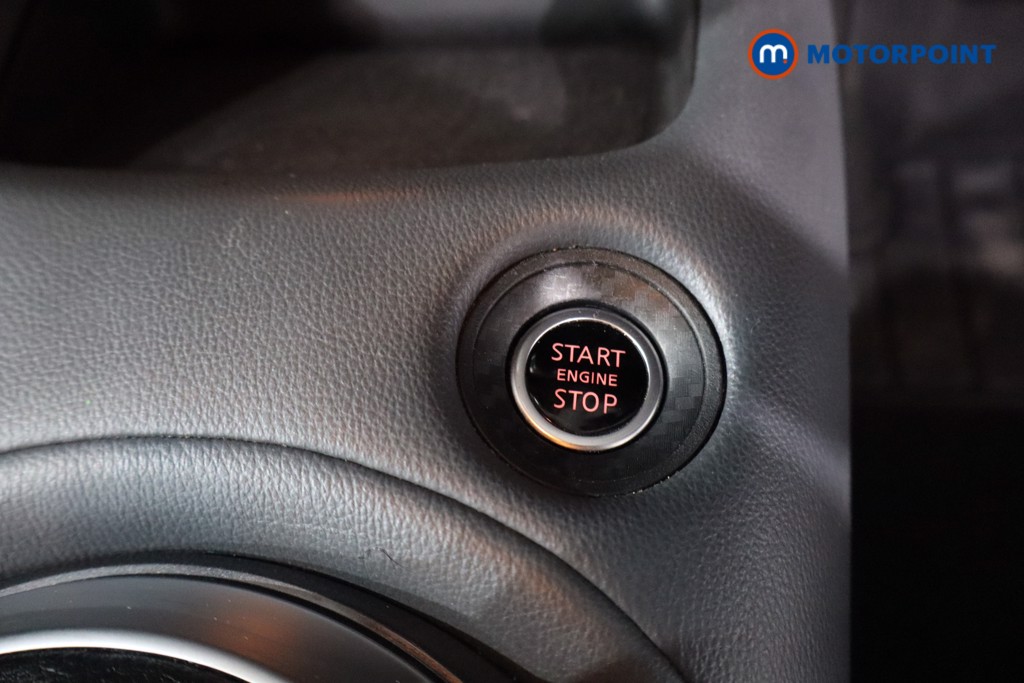 Nissan Juke Tekna Automatic Petrol SUV - Stock Number (1610032) - 19th supplementary image