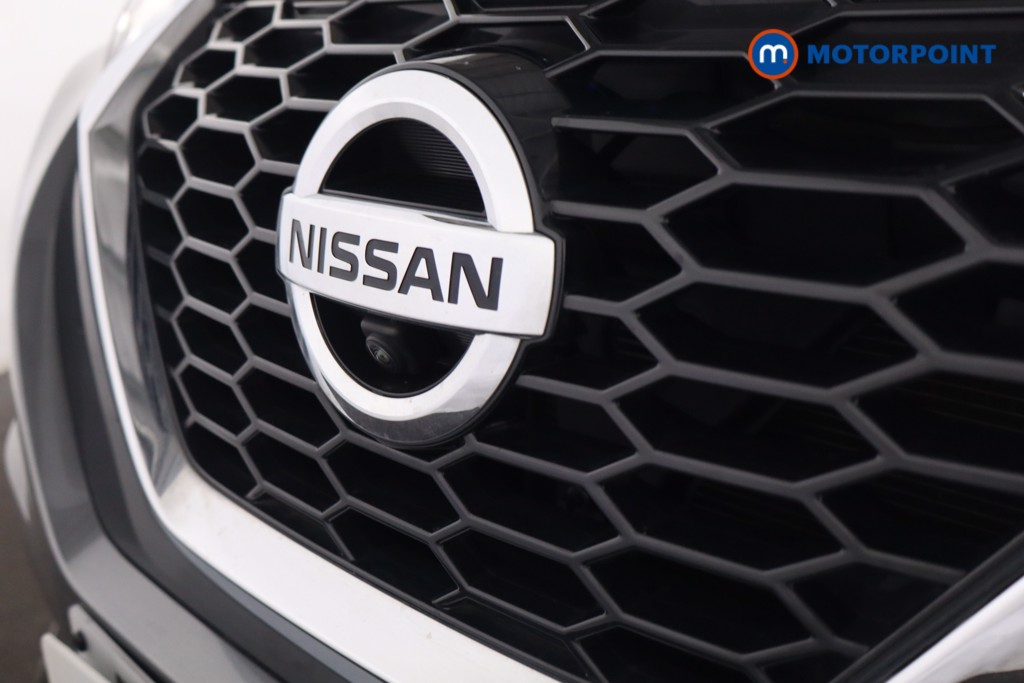 Nissan Juke Tekna Automatic Petrol SUV - Stock Number (1610032) - 29th supplementary image