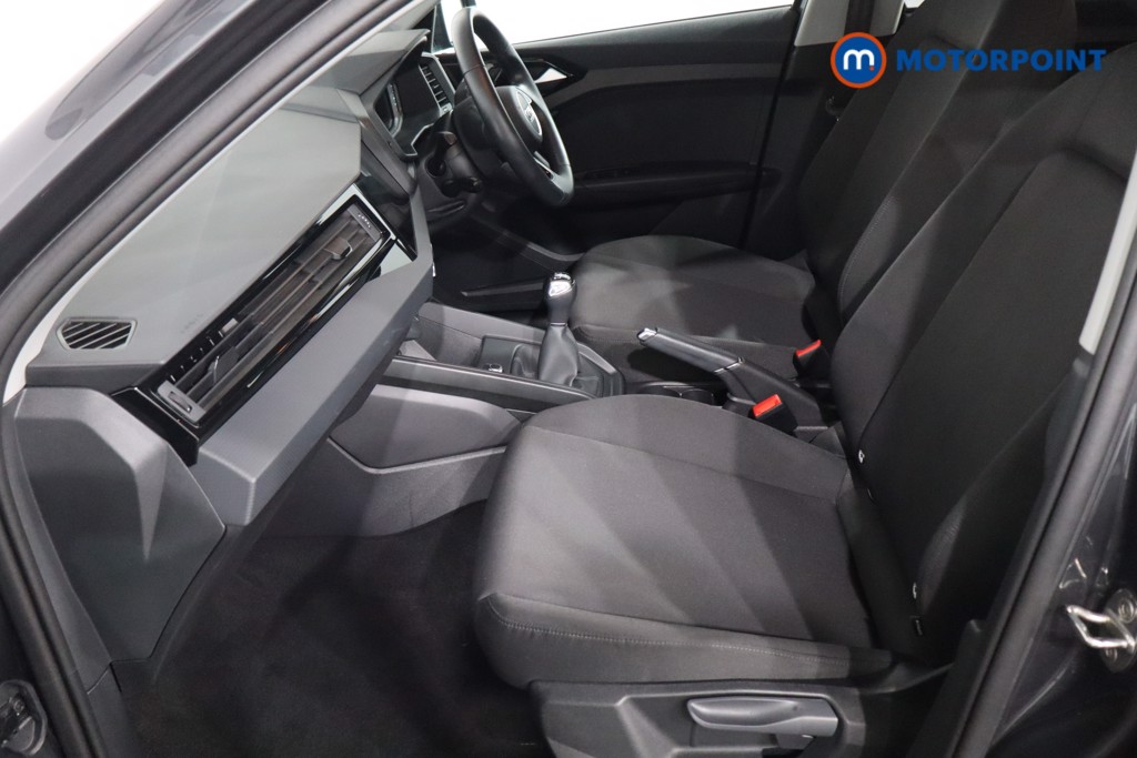 Audi A1 Technik Manual Petrol Hatchback - Stock Number (1610089) - 4th supplementary image