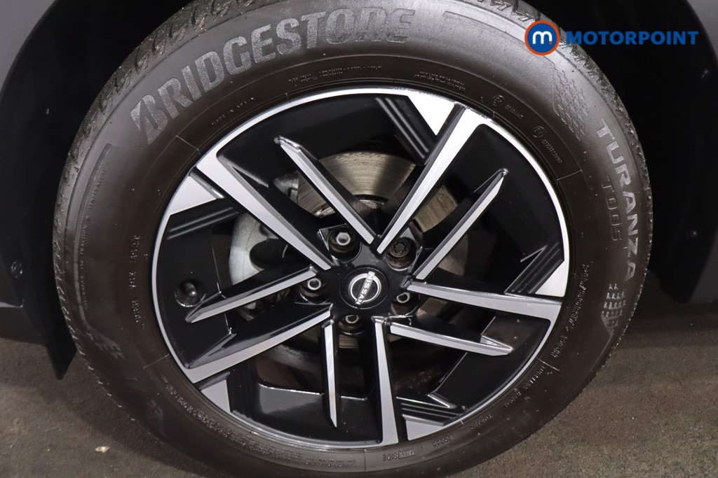 Nissan Juke N-Connecta Automatic Petrol SUV - Stock Number (1610352) - 11th supplementary image