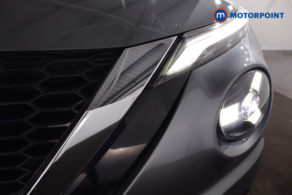 Nissan Juke N-Connecta Automatic Petrol SUV - Stock Number (1610352) - 27th supplementary image