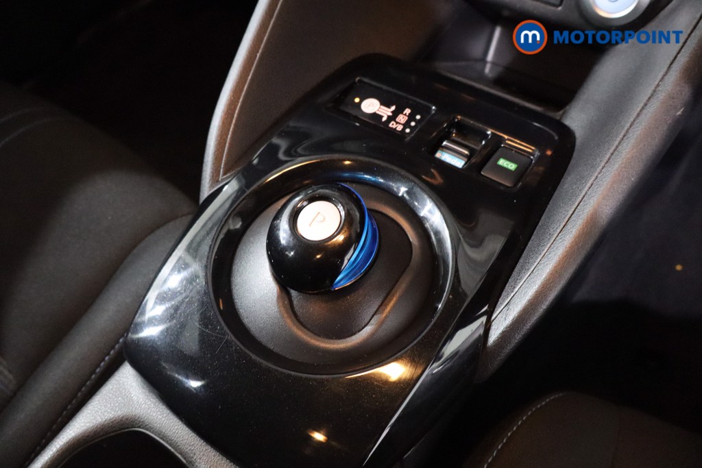 Nissan Leaf N-Connecta Automatic Electric Hatchback - Stock Number (1610362) - 19th supplementary image