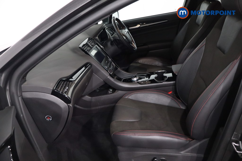 Ford Mondeo St-Line Edition Automatic Diesel Hatchback - Stock Number (1610486) - 4th supplementary image