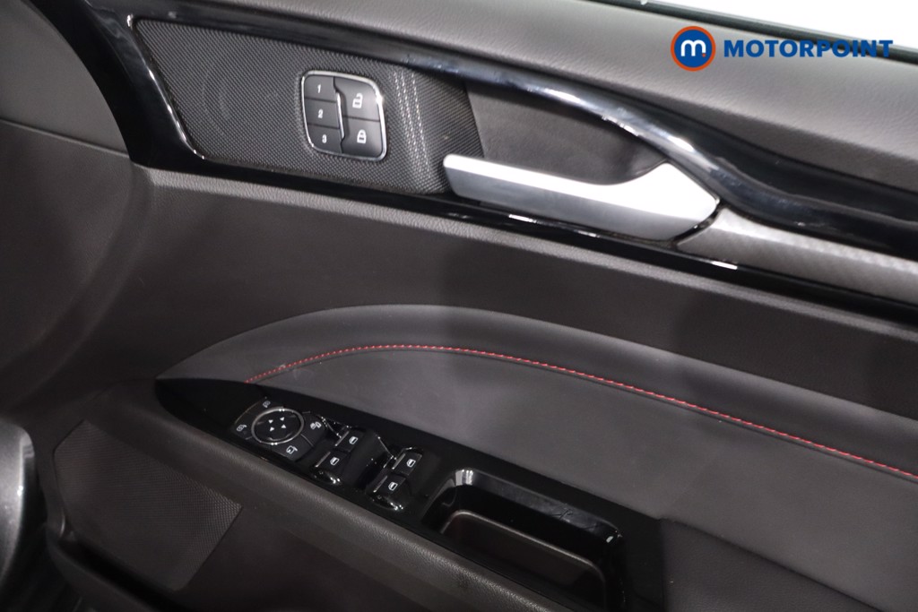 Ford Mondeo St-Line Edition Automatic Diesel Hatchback - Stock Number (1610486) - 24th supplementary image